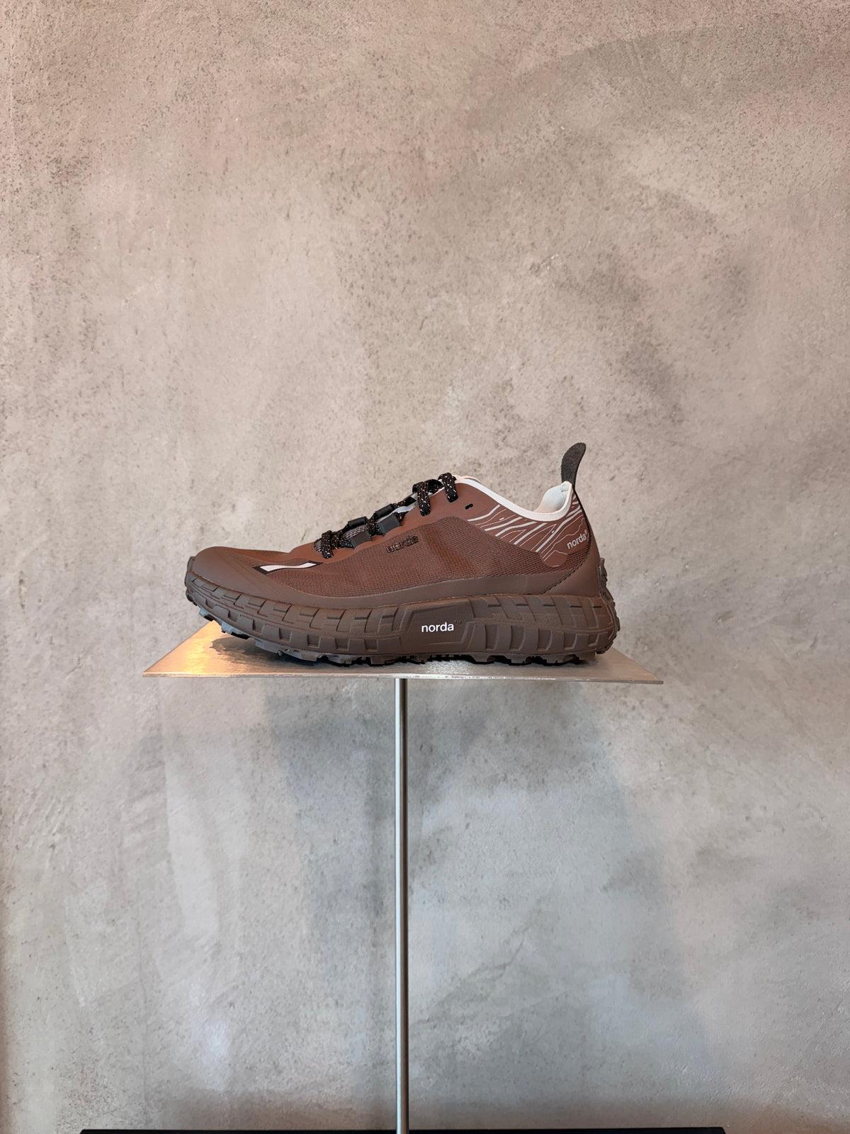 STARANISE SNEAKER