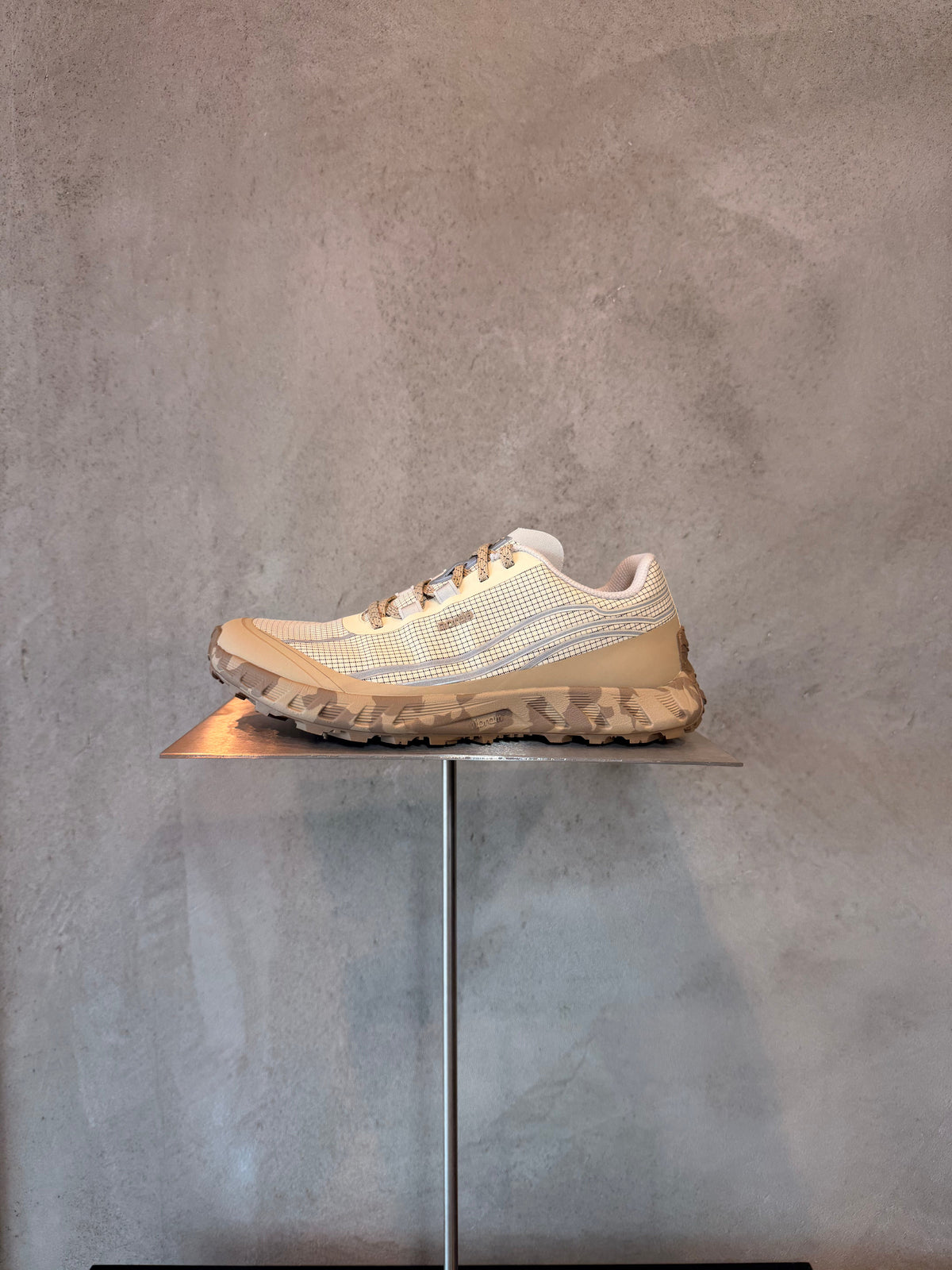 TRAVERTINE SNEAKER