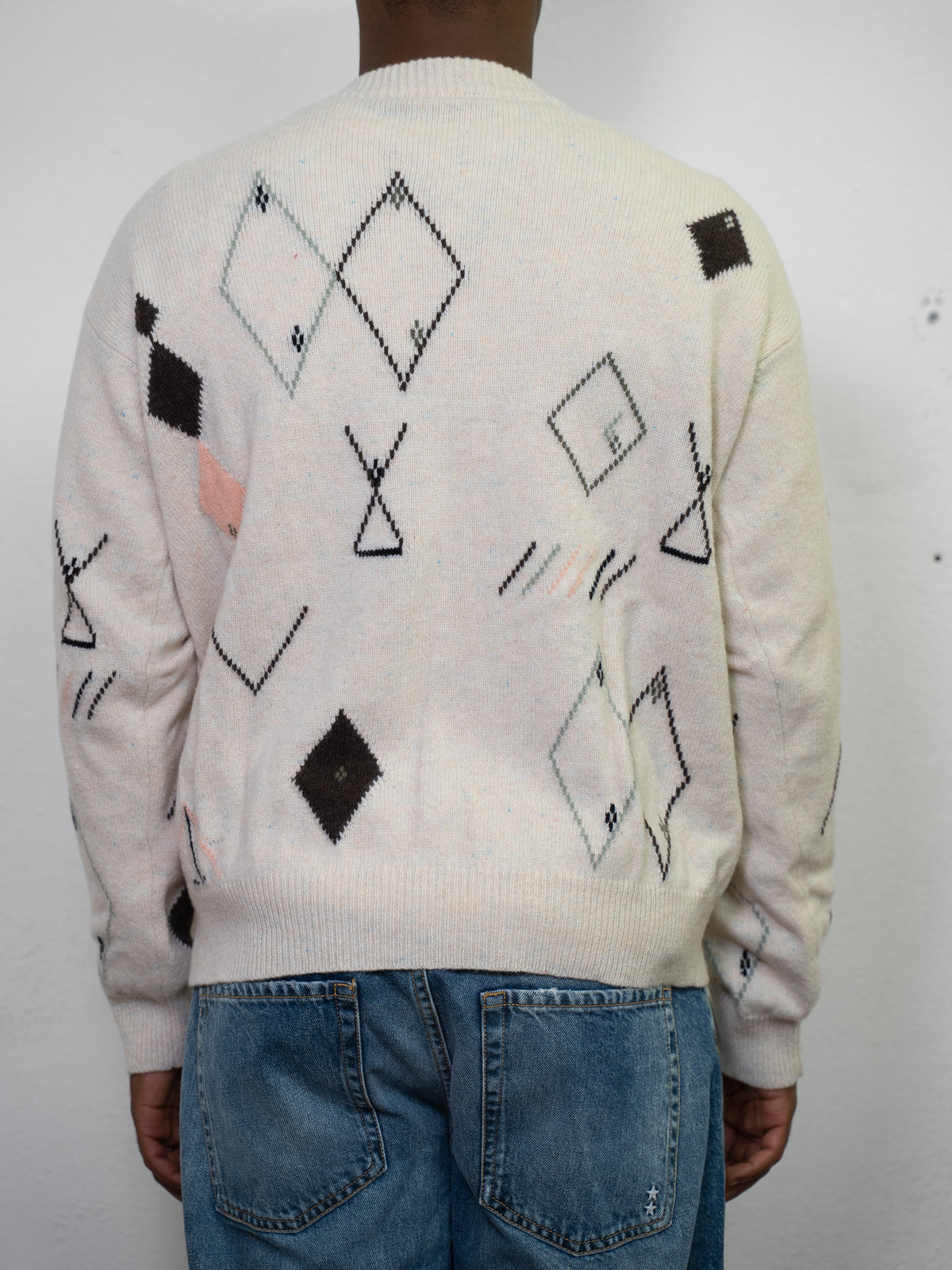 EMBROIDED SWEATER