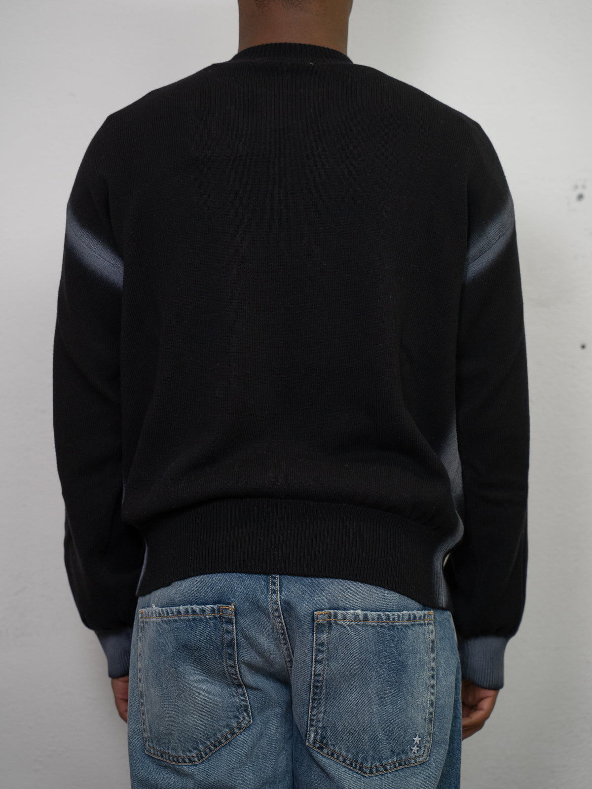 HAND SPRAYED SWEATER