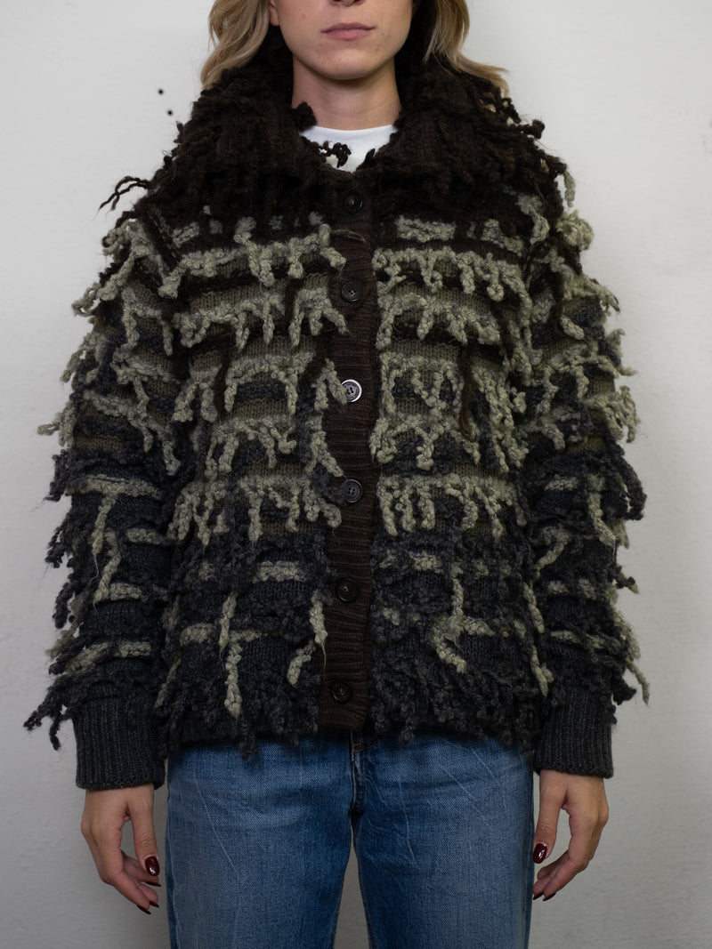 LOOSE KNIT SWEATER