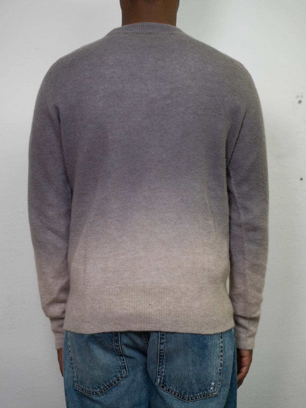 ROUND NECK SHADED SWEATER