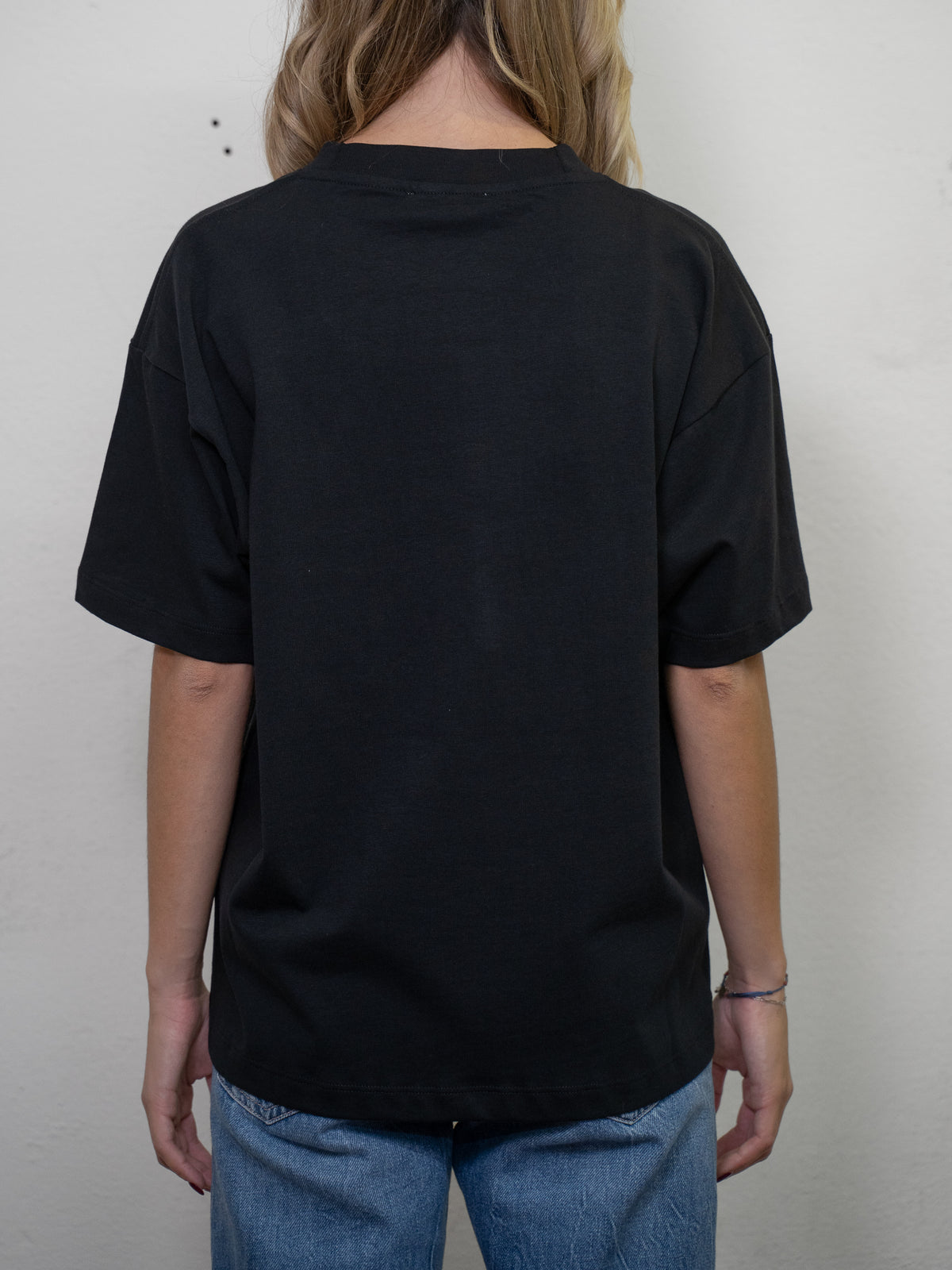 LOGO TEE
