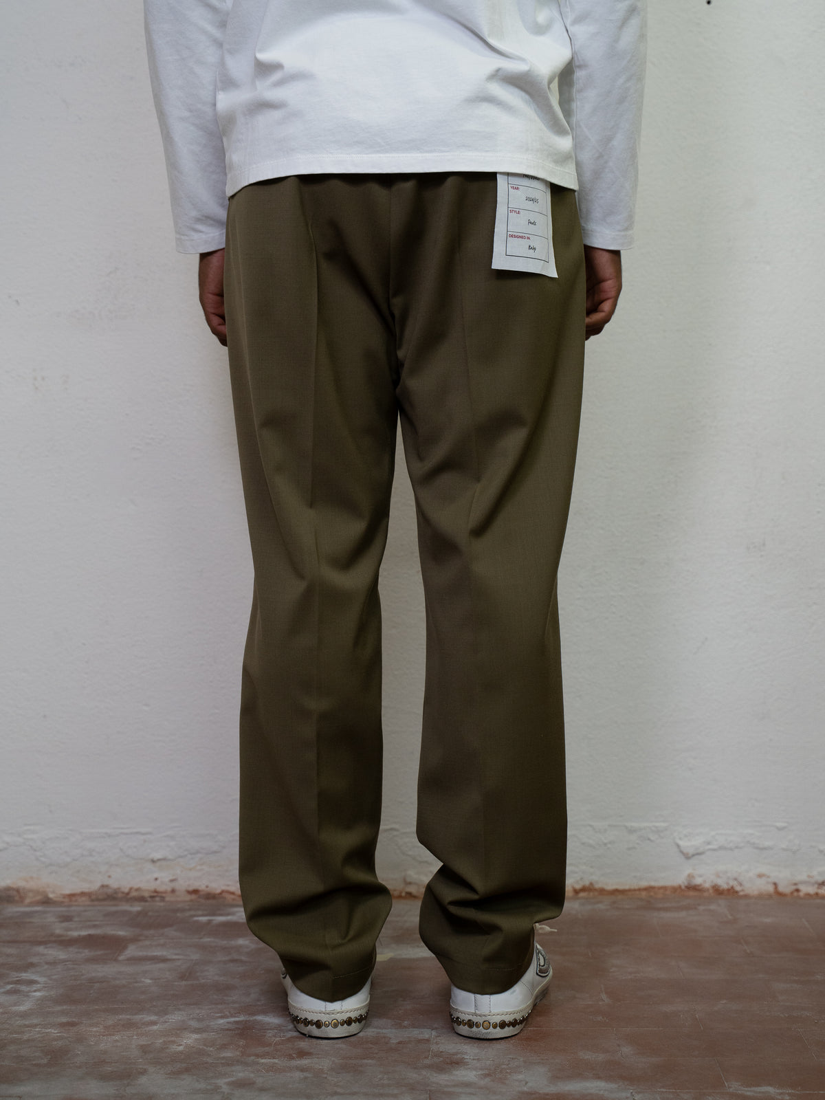 STRAIGHT LEG PANT