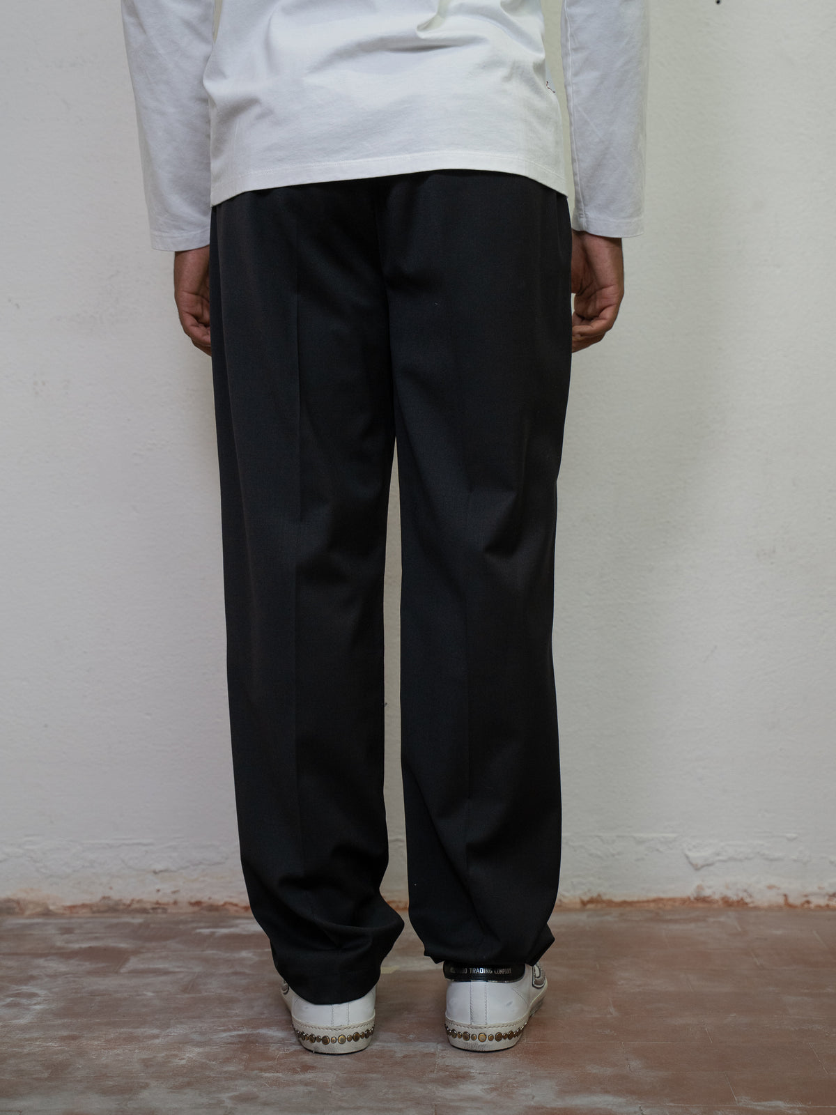 STRAIGHT LEG PANT