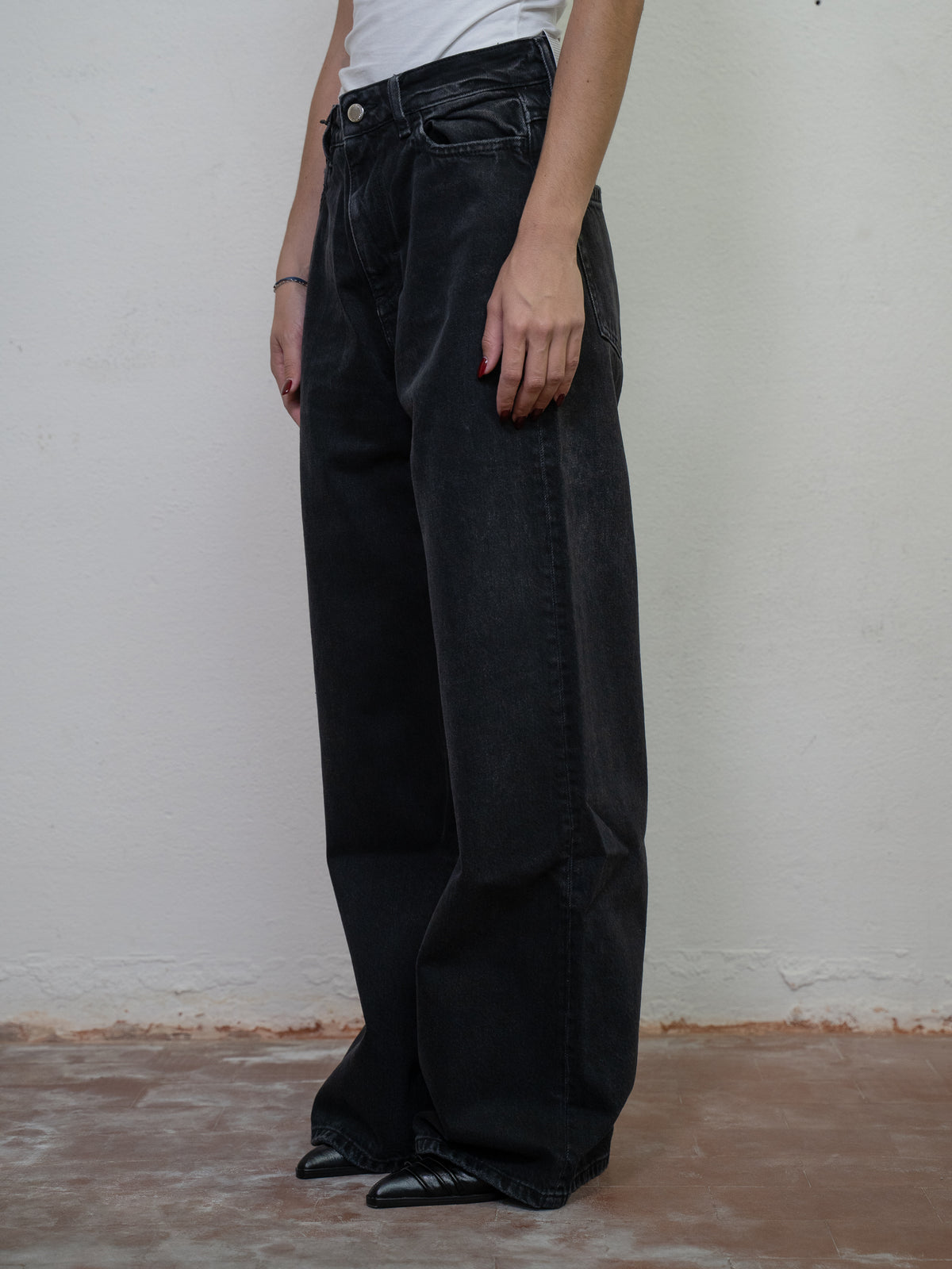 REGULAR WAIST WIDE LEG DENIM