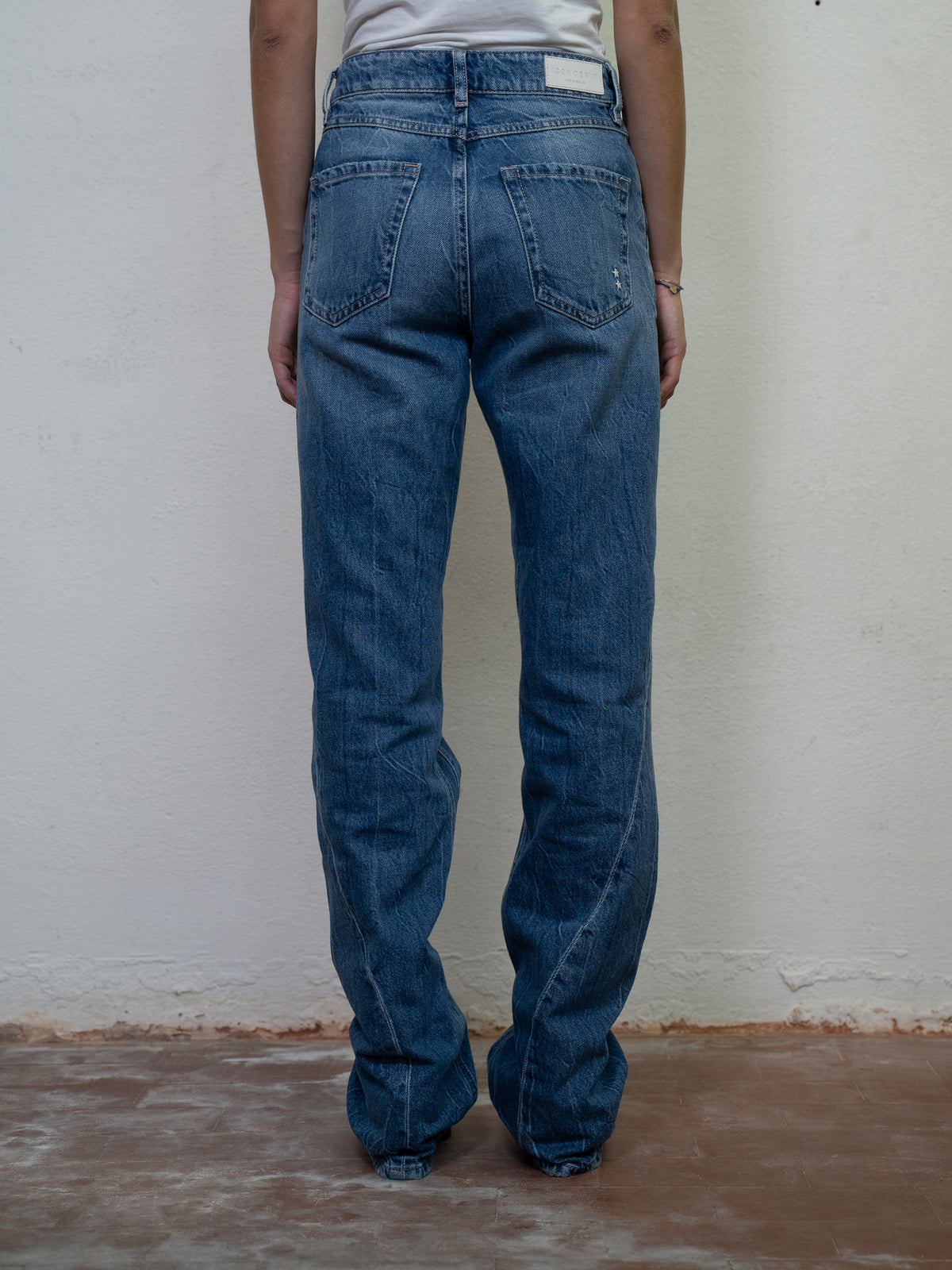 HIGH WAIST STRAIGHT LEG DENIM