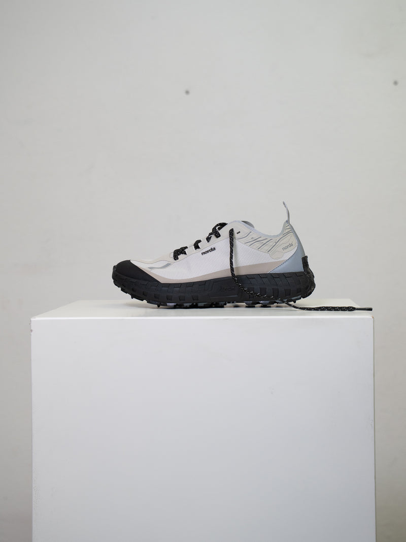 CINDER SNEAKER