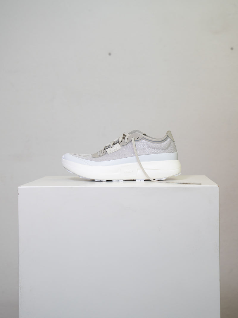 NEVE SNEAKER