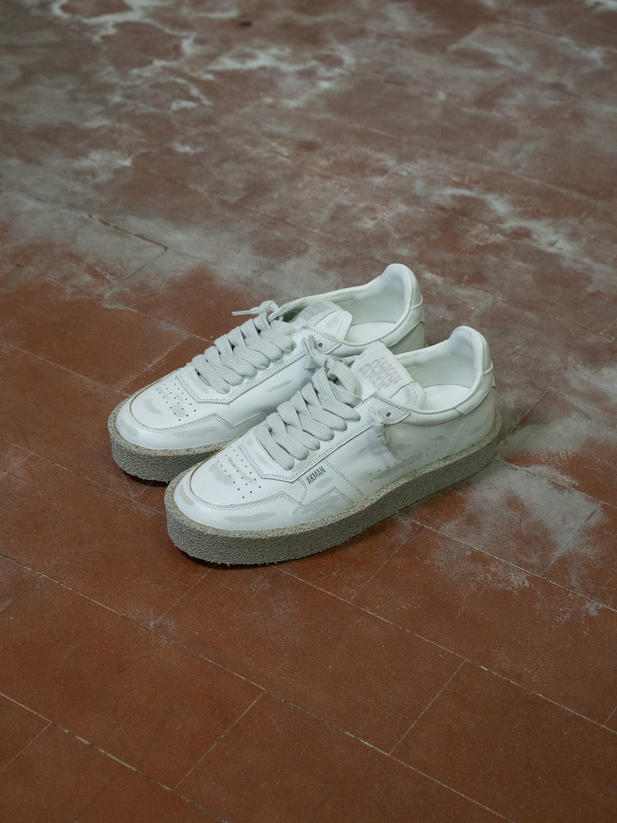 LEATHER VINTAGE SNEAKER
