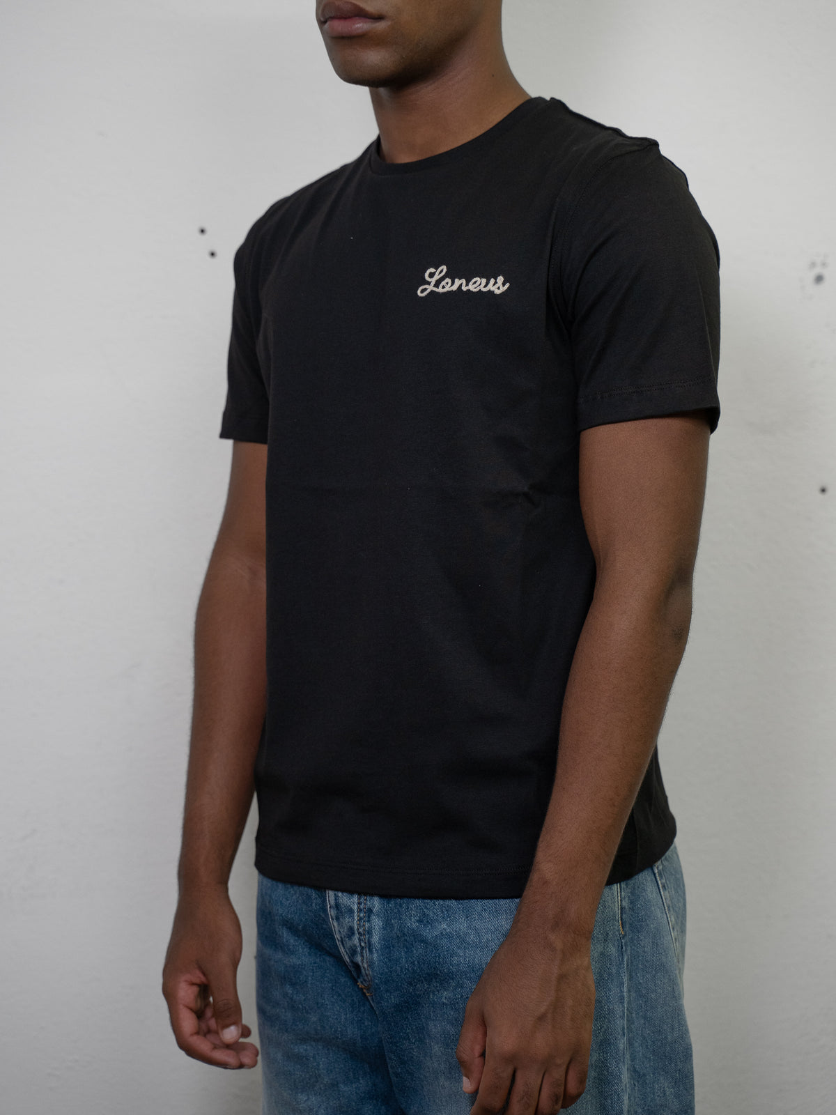 LOGO TEE